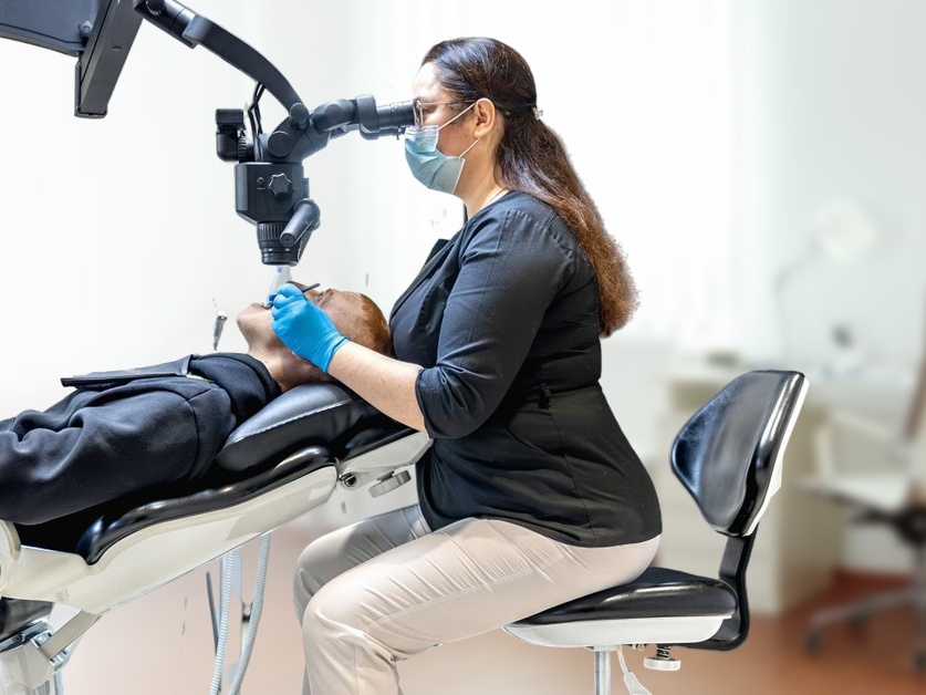 Zubní ordinace Všech 32 s.r.o. - MUDr. Oleksii Bozhko