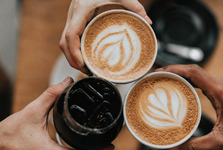 K smrti dobrý kafe míři do Kralup! K smrti dobrý kafe míři do Kralup!